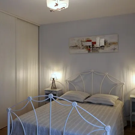 De Caractere Avec Jardin, Terrasse, Et Equipements Pour Enfants A - Fr-1-611-31 Semesterbostad