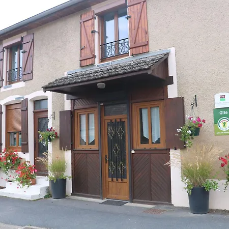 De Caractere Avec Jardin, Terrasse, Et Equipements Pour Enfants A - Fr-1-611-31